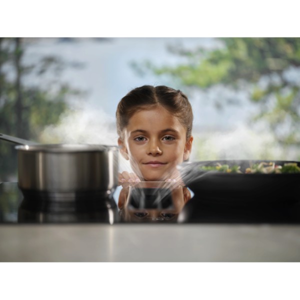 Фото - Варочная панель электрическая Electrolux ECC63410CB